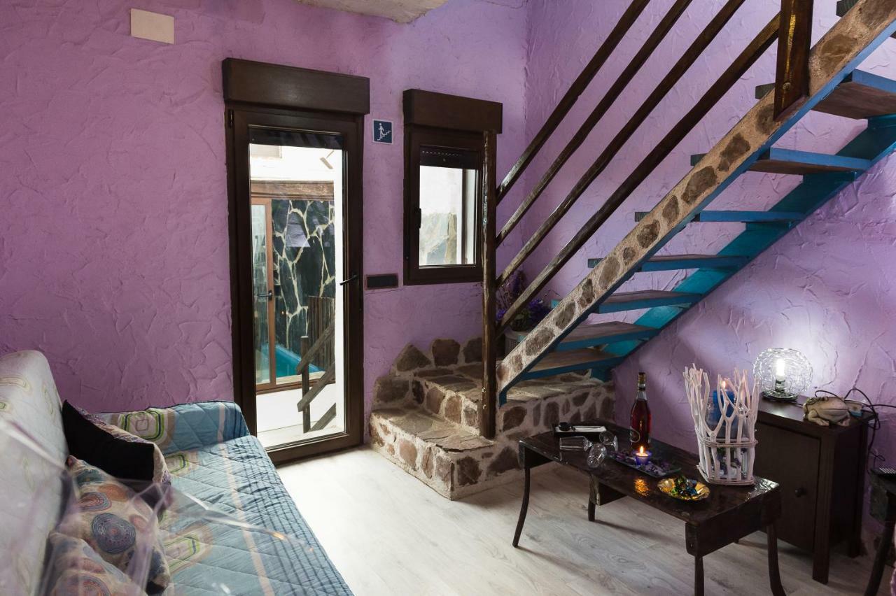 El Eden De Javier Guest House Robledillo Exterior photo